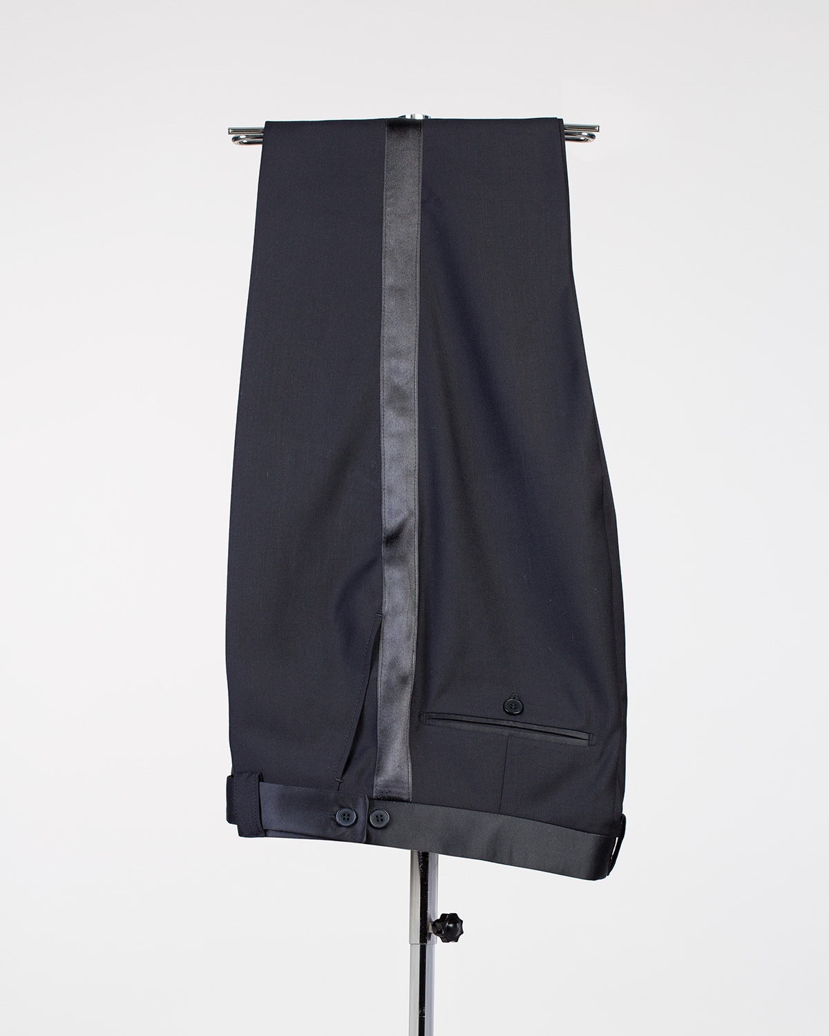 Tuxedo Nigth blue and Grey bee disign - Image 5