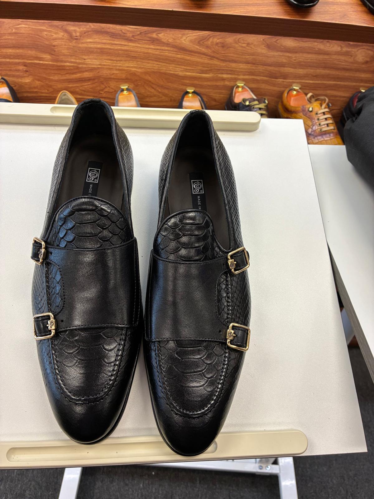 The Midnight Scale Double Monk