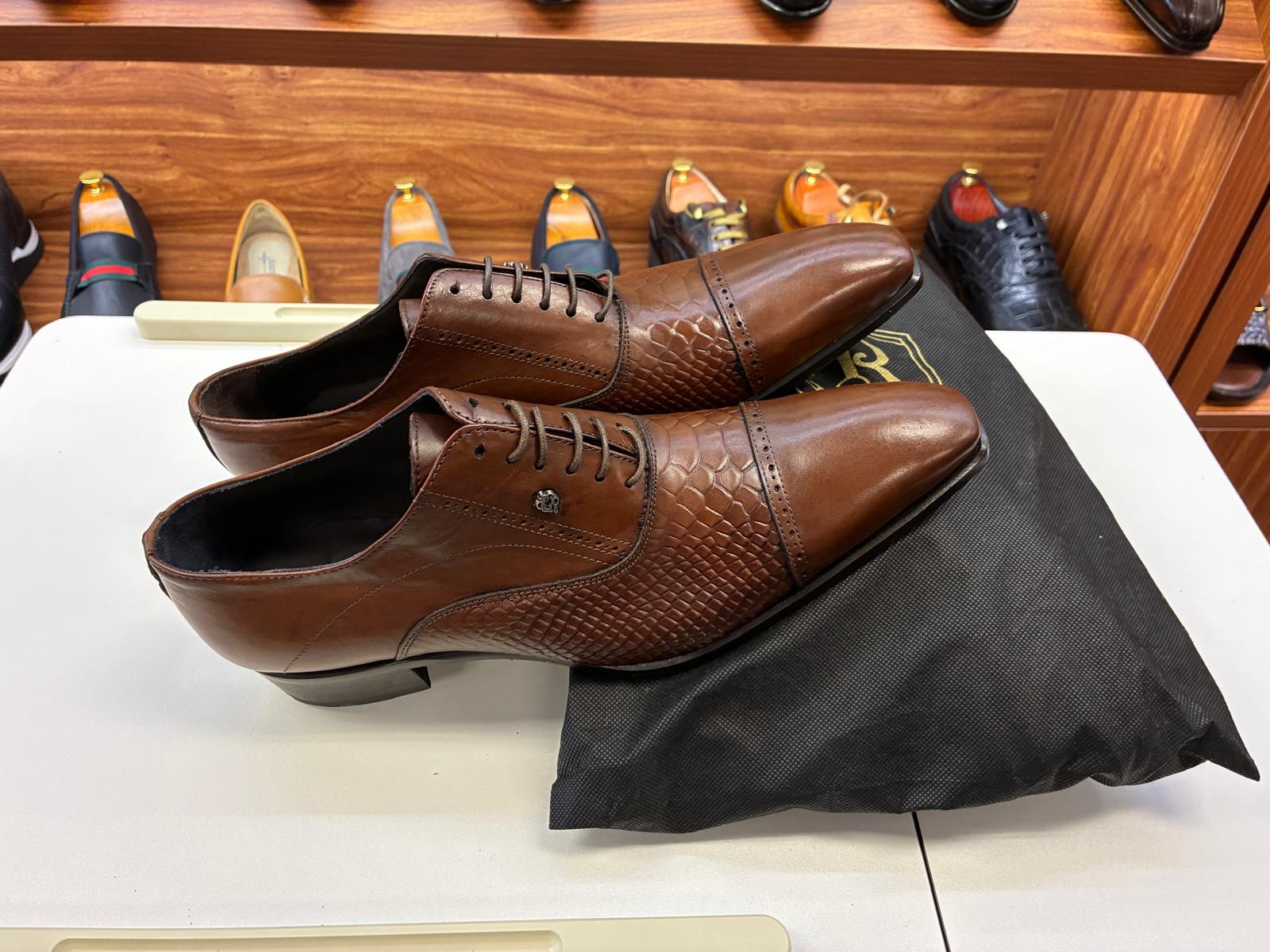 Andrea Nobile – Croc-Embossed Cap-Toe Formal Shoes - Image 5