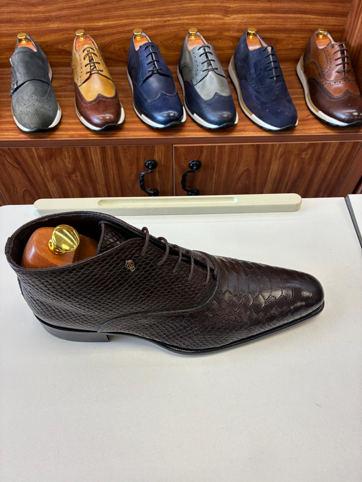 The Imperial Espresso Scale Boot - Image 2