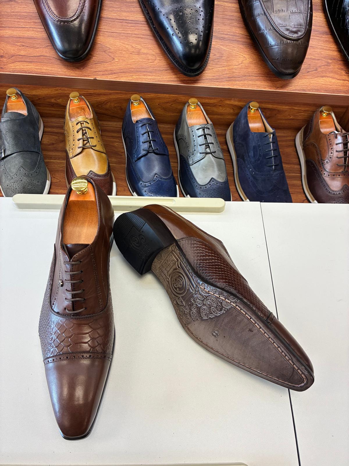 The Artisan Cognac Scale Oxford