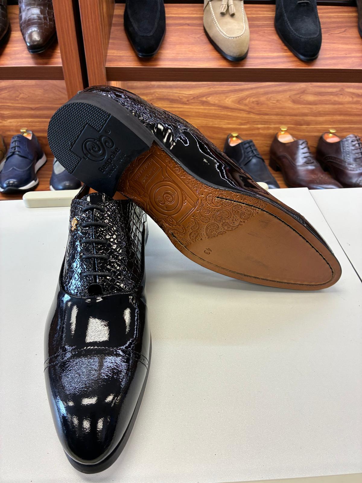 Royal Noir Croc-Embossed Patent Oxfords - Image 3