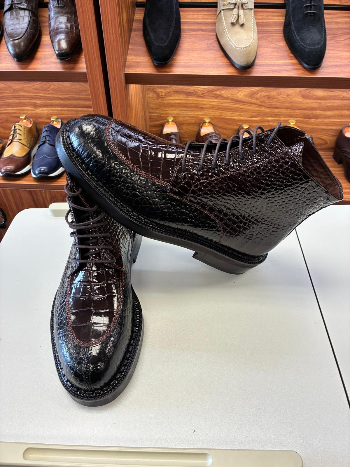 Noir Croc Ascot Boot - Image 3